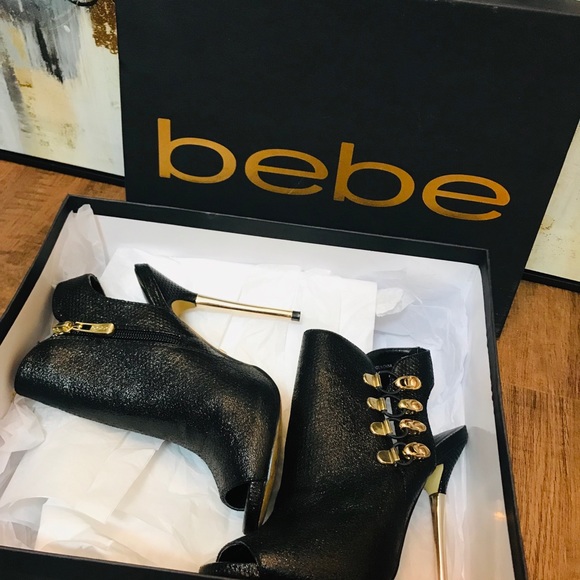 Bebe open toe evenn booties size 5 - Picture 2 of 8